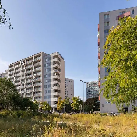 Apartment Sky View Family Bratislava