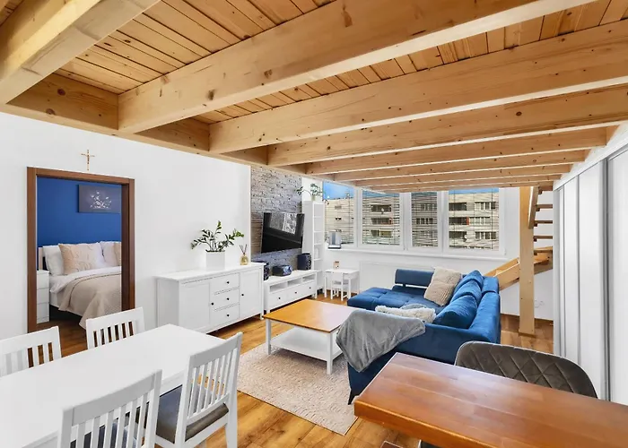 Sky View Family Apartment Bratislava