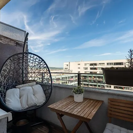 Apartment Sky View Family *