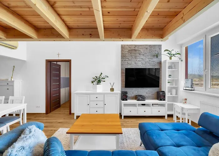 Apartament Sky View Family *